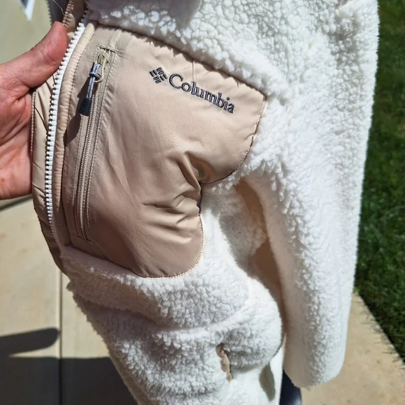 Columbia Cream Teddy Jacket - Picture 8 of 13